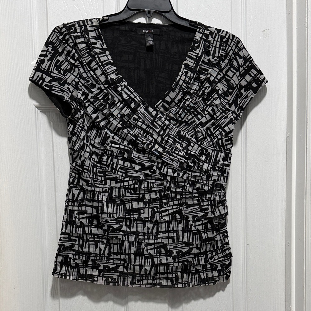 Style & Co. Abstract Black and Gray Short Sleeve Layered Blouse